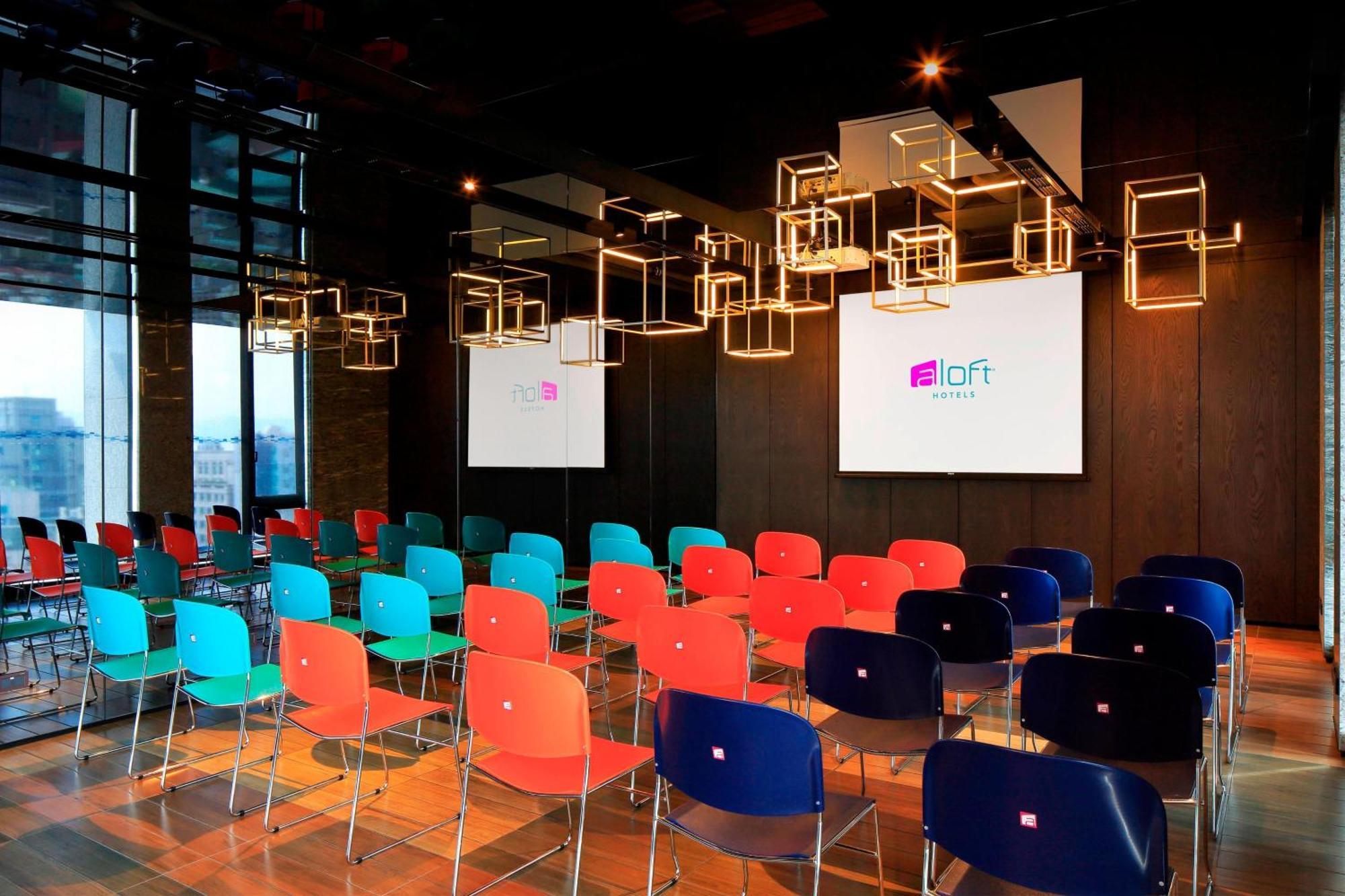 Aloft Taipei Zhongshan Exterior photo